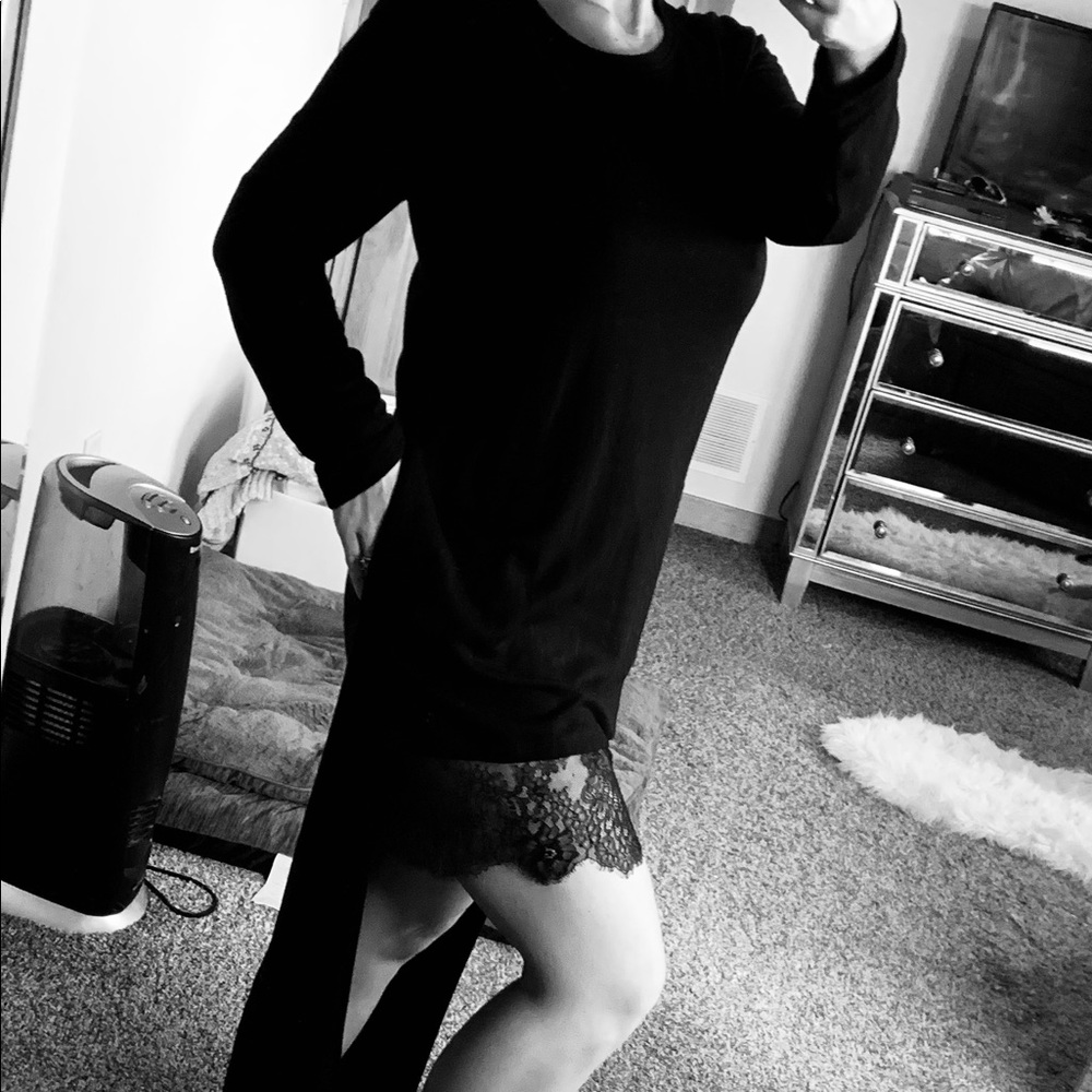 BCBG high low dress with lace detail and pockets - Picture 1 of 4